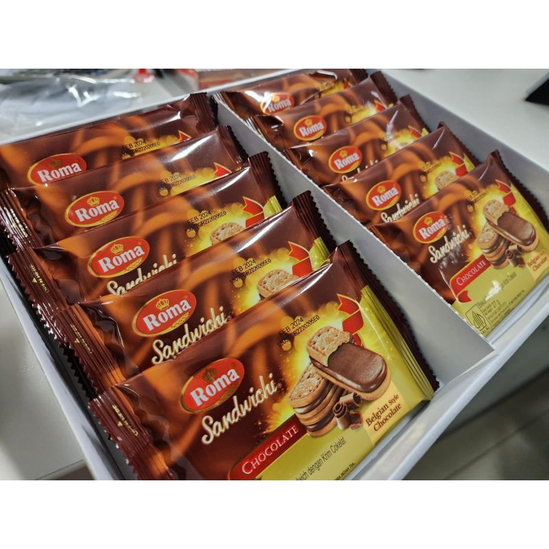 

Roma Sandwich 270gr isi 10pack