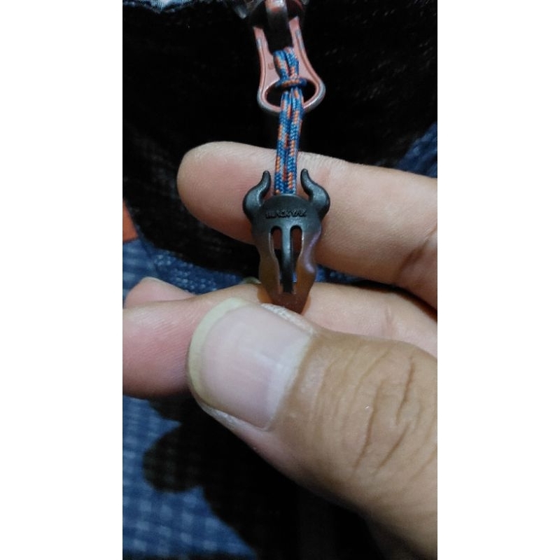 vest outdor black yak