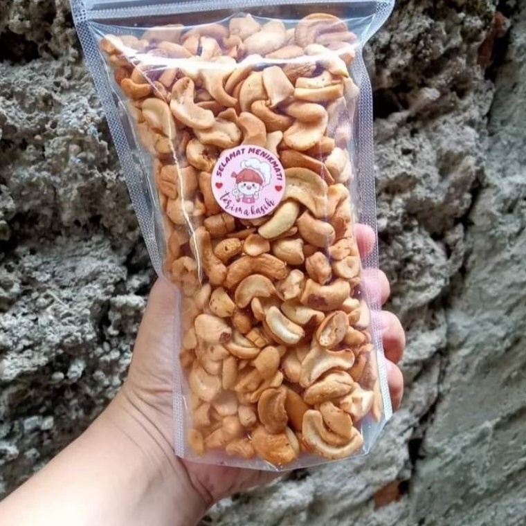 

Bestseller KACANG MEDE PATAHANPECAHAN MATANG GORENG 2 G TERMURAH
