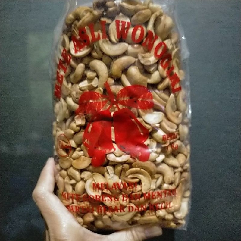 

KACANG METE GORENG BELAH ASLI WONOGIRI