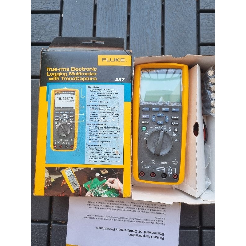 FLUKE 287 TRUE-RMS LOGGING MULTIMETER