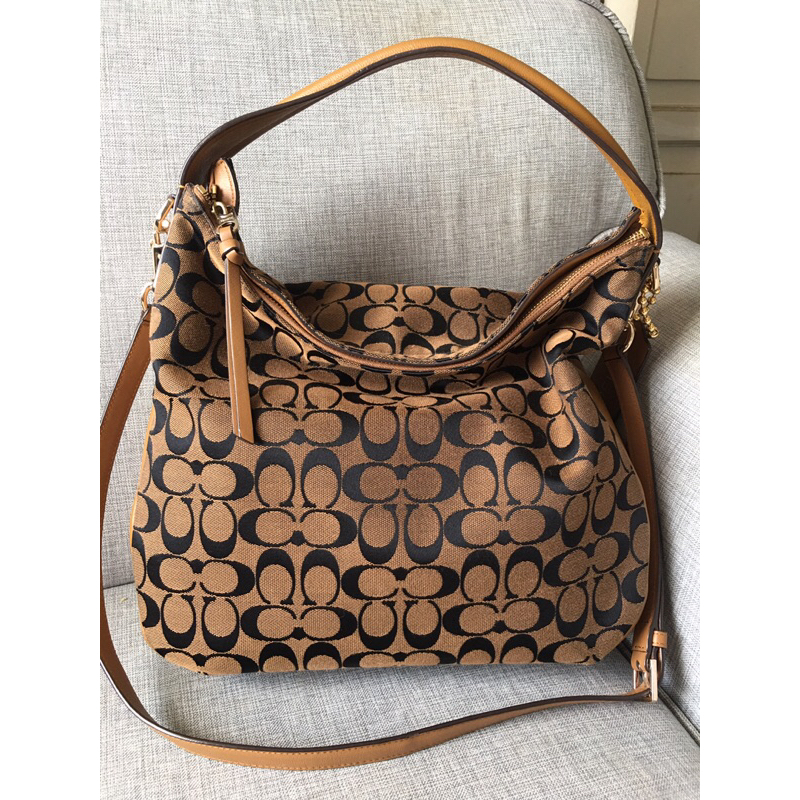 Preloved Coach Hobo Bag