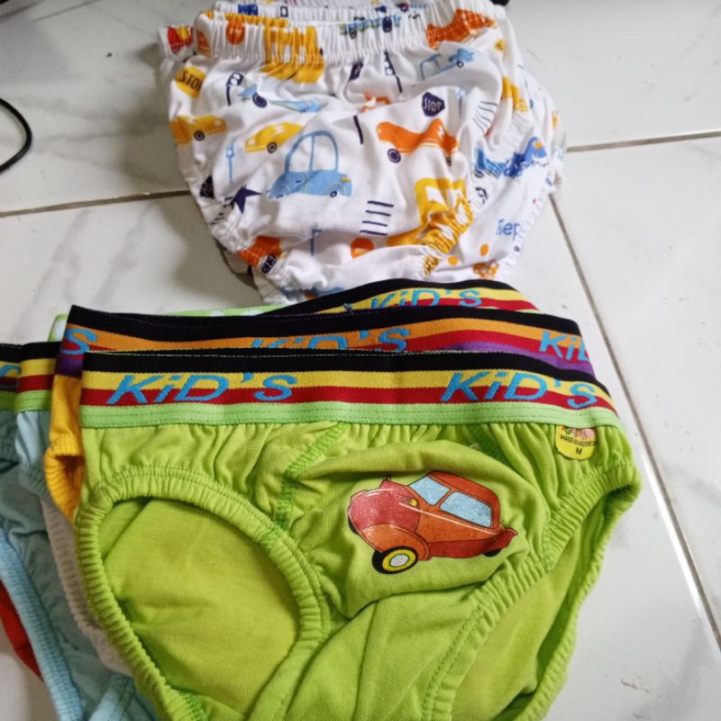 celana dalam agree kids