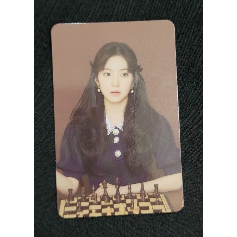 (WTS/WTT) Red Velvet Redvelvet - Irene Photocard (PC) Benefit Season Greeting Greetings SG 2022