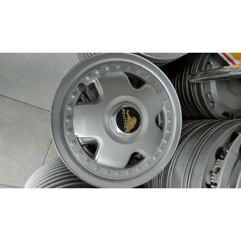 Wheeldop Panter Original ring 14 Dop Velg Kaleng