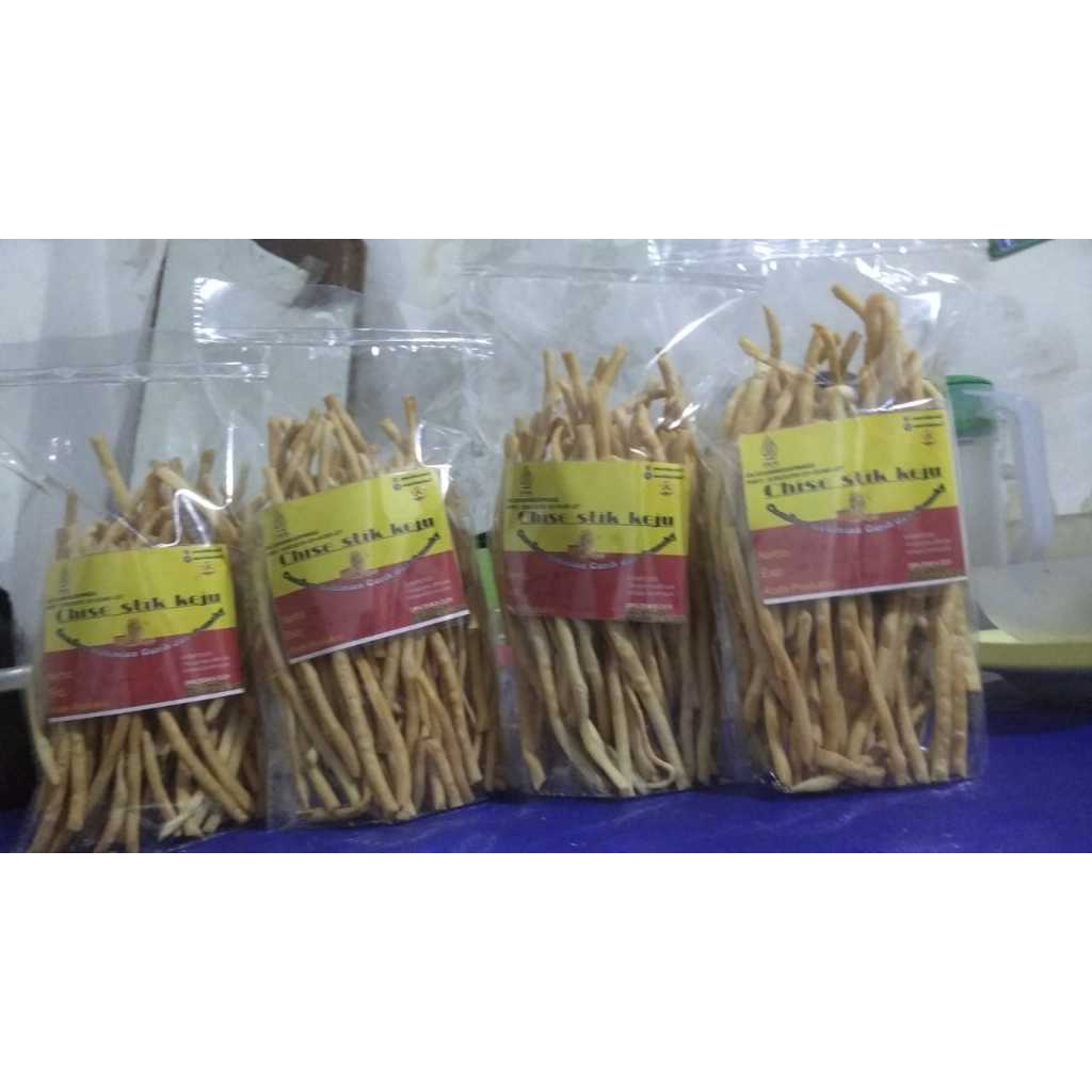 

Stik Bawang Khas Solo "Karya Snack" Cemilan Kekinian Gurih dan Cruncky