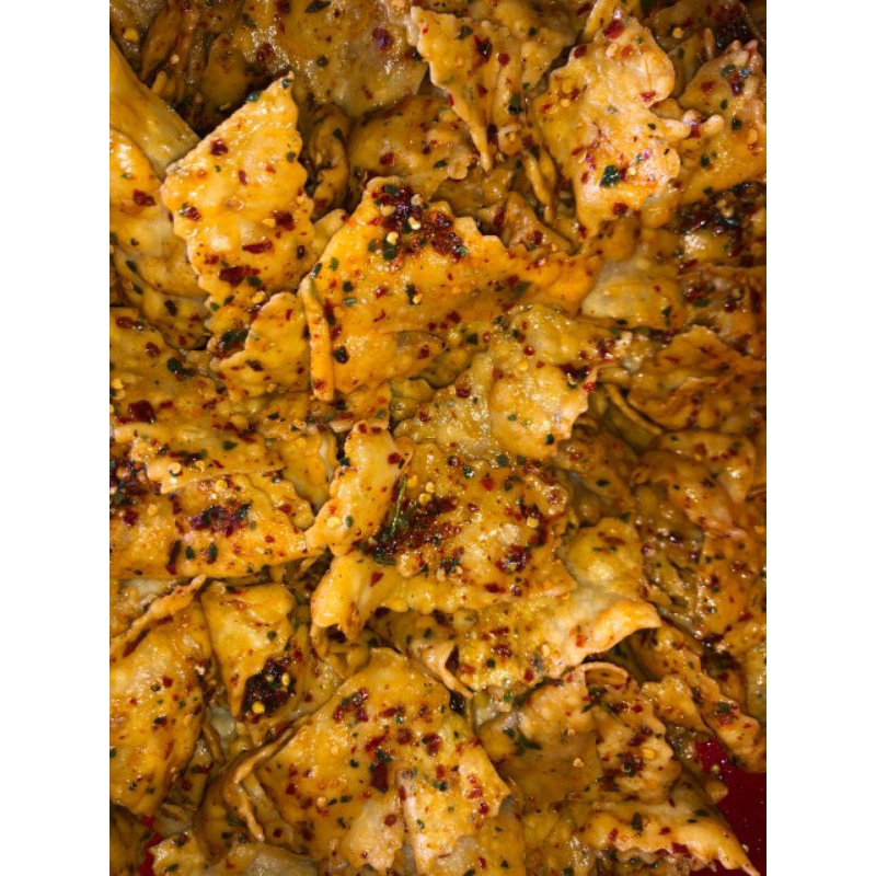 

KUE BAWANG/KERIPIK BAWANG PEDAS DAUN JERUK 1KG