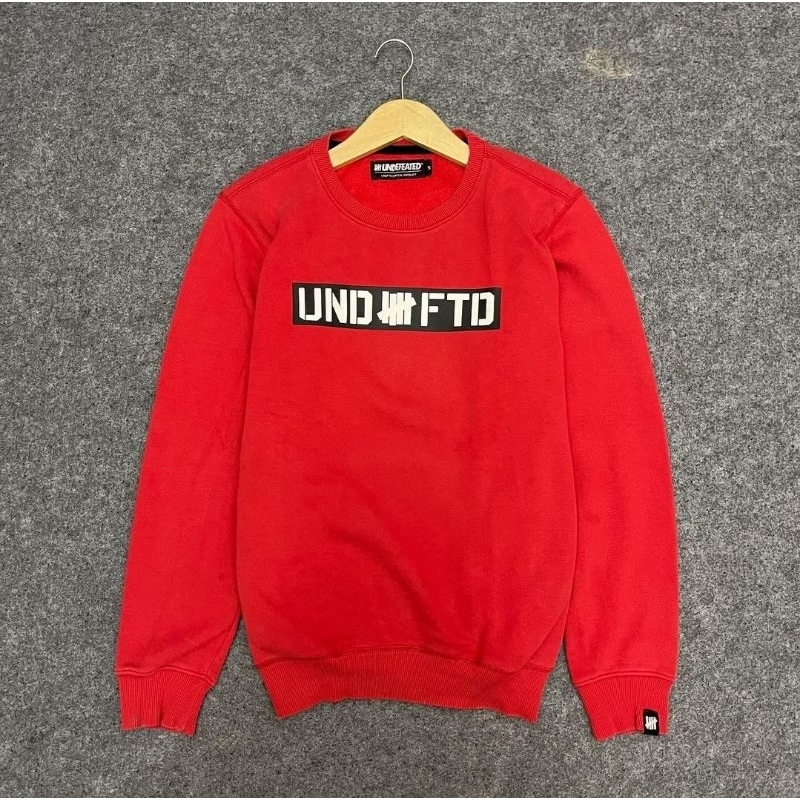 Crewneck Undefeated