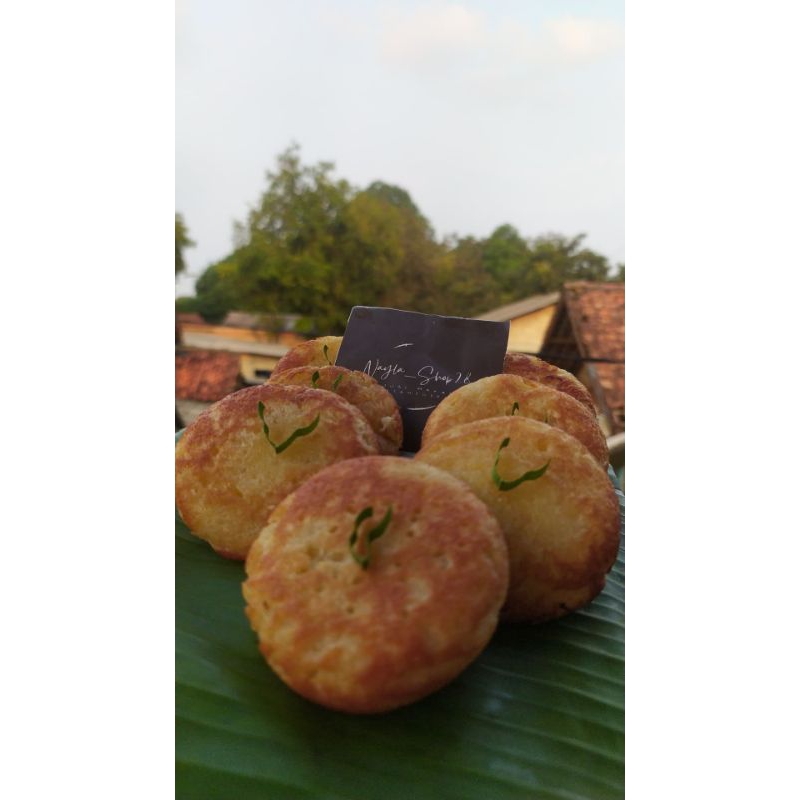 

Wingko babat semarang home made isi 15pcs