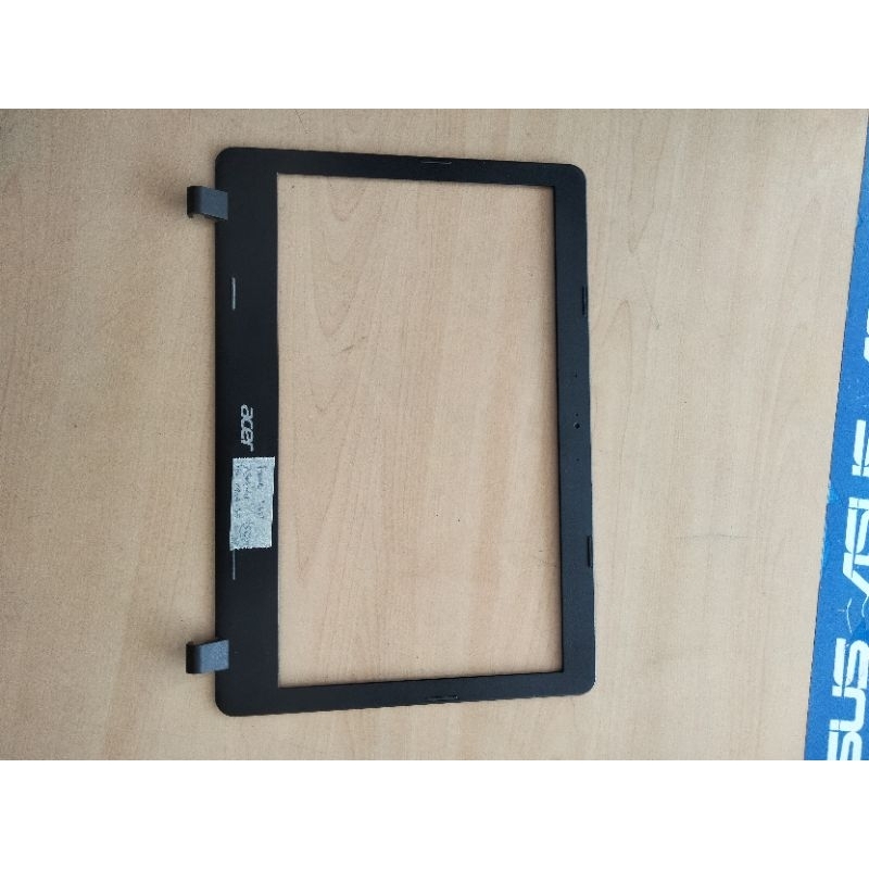 Frame LCD depan Acer A314-41 bisa untuk A314-33