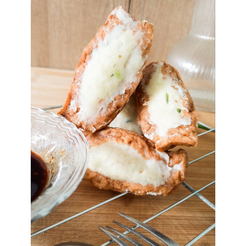 

10pc tahu Baso Ayam Frozen