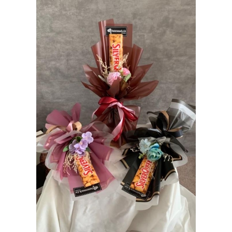 Buket Valentine Surabaya/ Buket Coklat / Buket Valentine