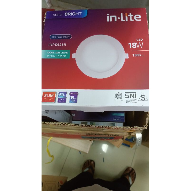 Lampu plafon merk LED in Lite 18 watt