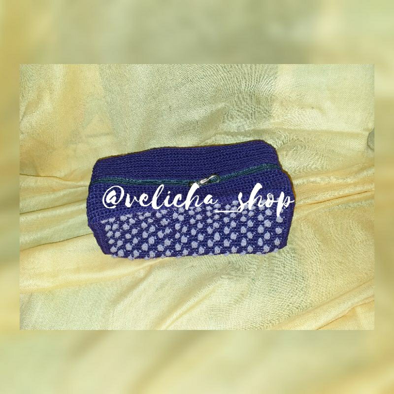 

Kotak Pensil / Kotak Pensil Rajut / Tempat Penyimpanan Alat Tulis / Kotak Pensil Handmade