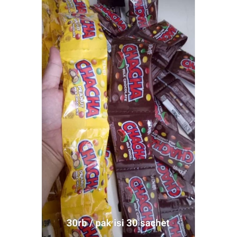 

coklat kemasan chacha isi 30 sachet .