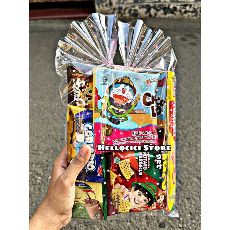 

PARCEL BINGKISAN HAMPERS SNACK KEMASAN ULANG TAHUN