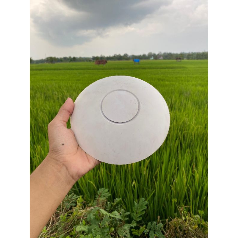 Ubiquity Unifi AP AC LR