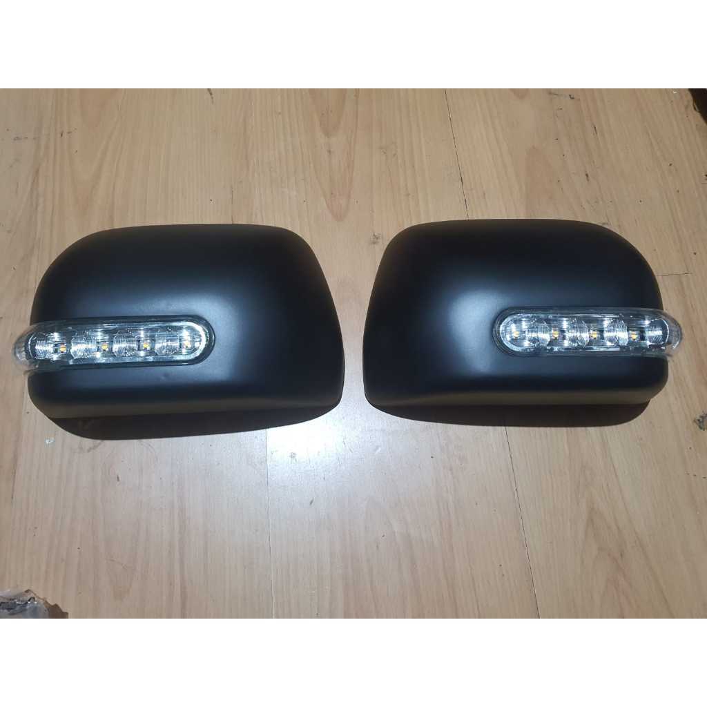 Cover spion mobil APV ARENA GX hitam dop + led