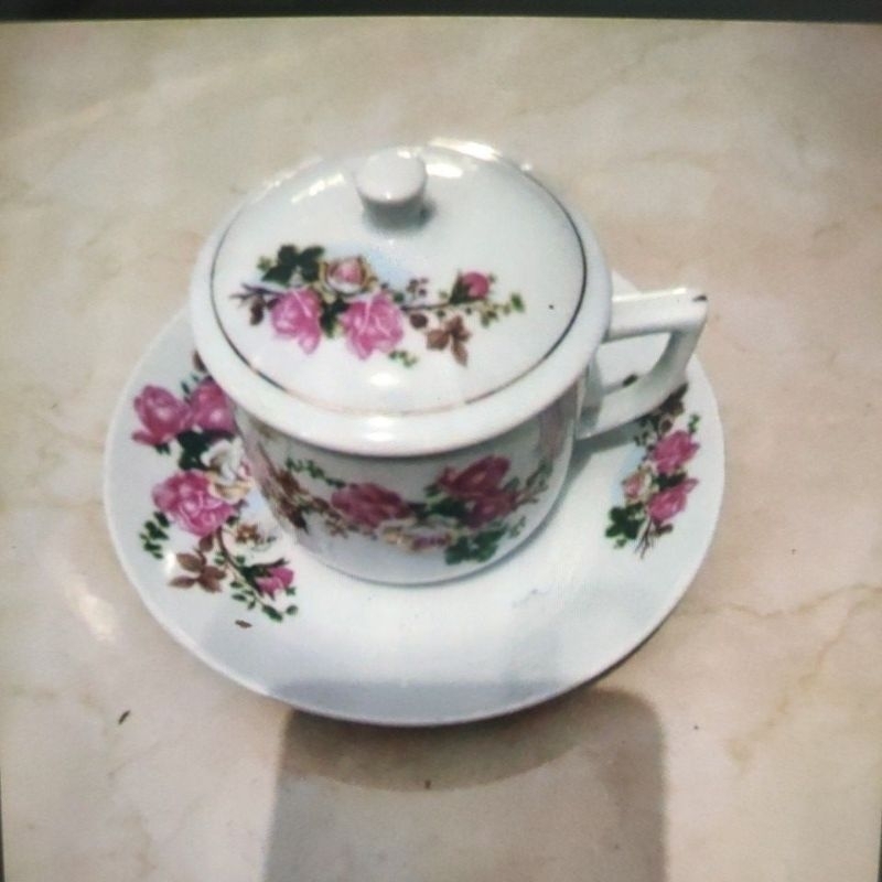 cangkir kopi kuno gp