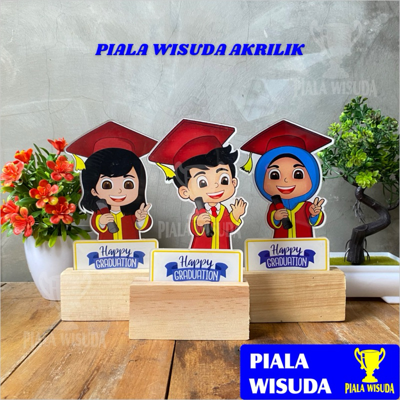 Piala Wisuda Piala Akrilik Wisuda (Hijab Graduation) Tatakan Kayu Free Stiker Nama Piala Wisuda Alma