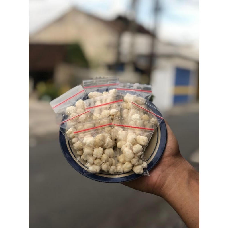 

pilus cikur berat 8 gram bisa untuk baso aci, cuanki,seblak dll