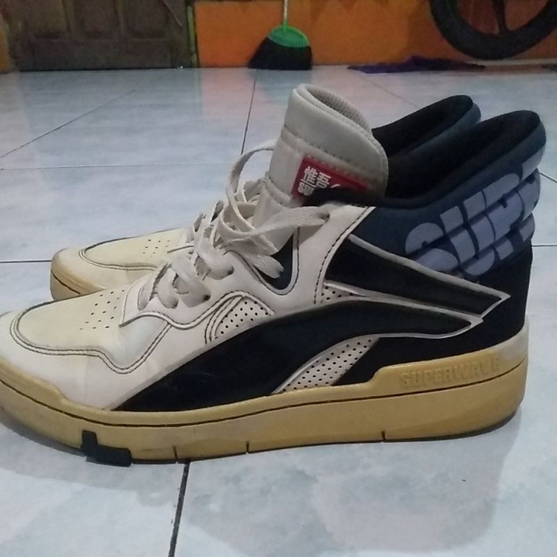 sepatu second lining x superwave