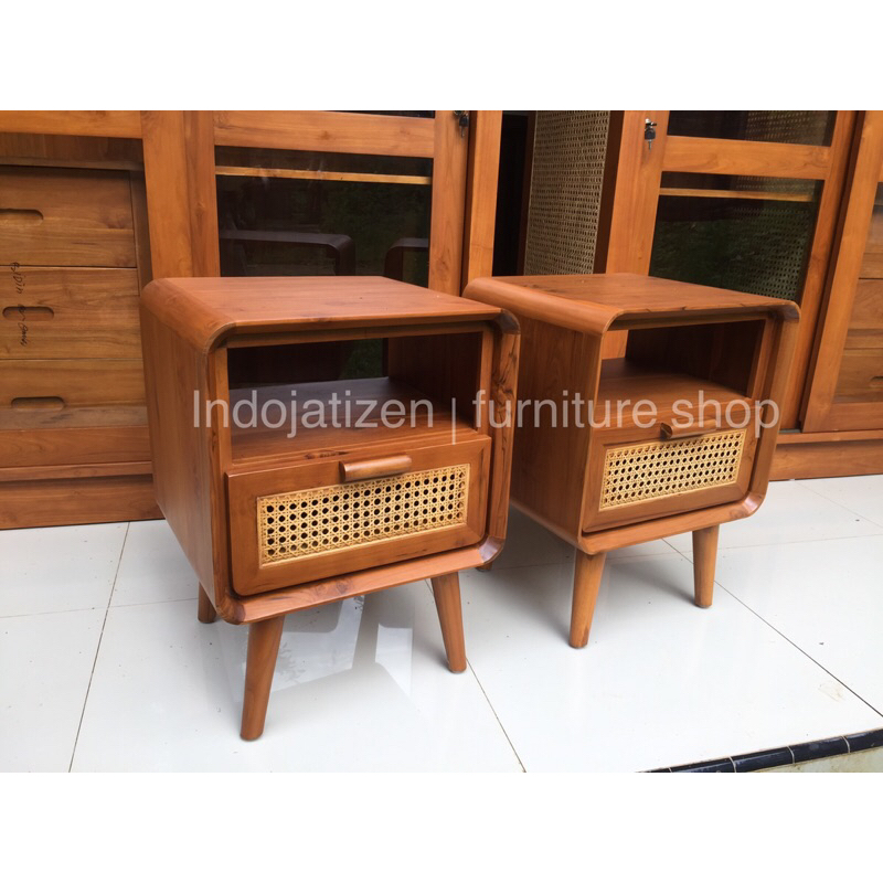 Nakas laci / meja kecil /laci kayu jati asli