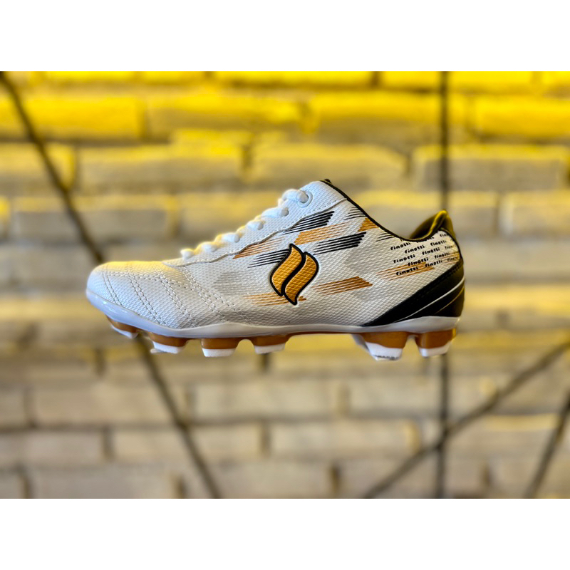 Sepatu Bola Anak Finotti