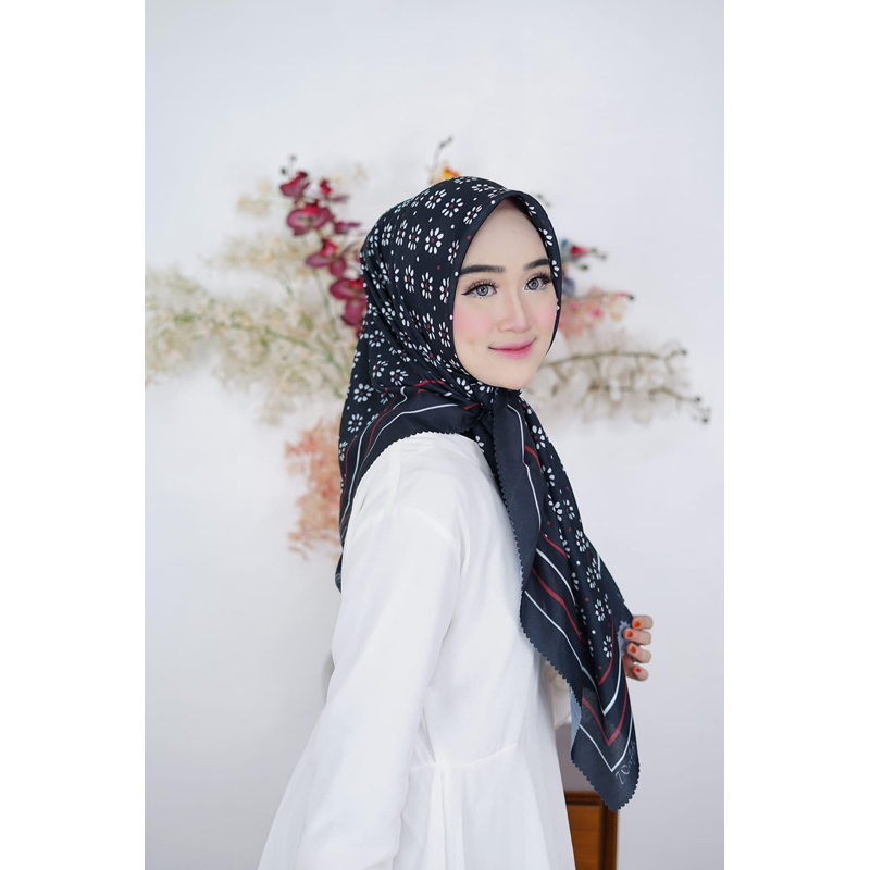 Segiempat Voal by Wafda hijab