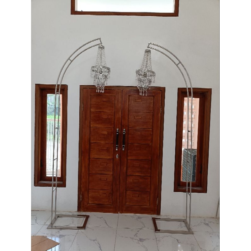 standing pintu lorong dekorasi stenlis