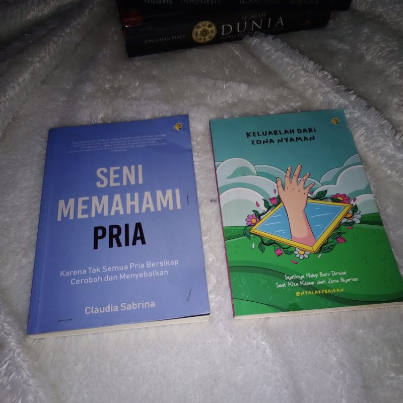 

PRELOVED BUKU MURAH