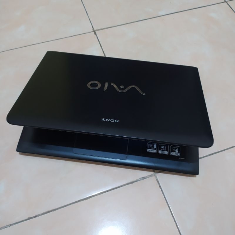 laptop second sony vaio 14 inch slim murah mulus core i3 gen2 ram 4gb ssd normal semua siap pakai & 