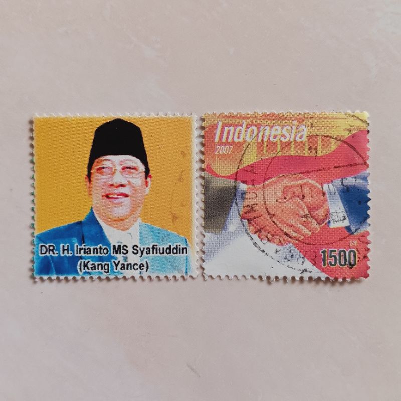 

(AA) Perangko Prisma 2007 Jabat Tangan Seri 2 - Kang Yance Used