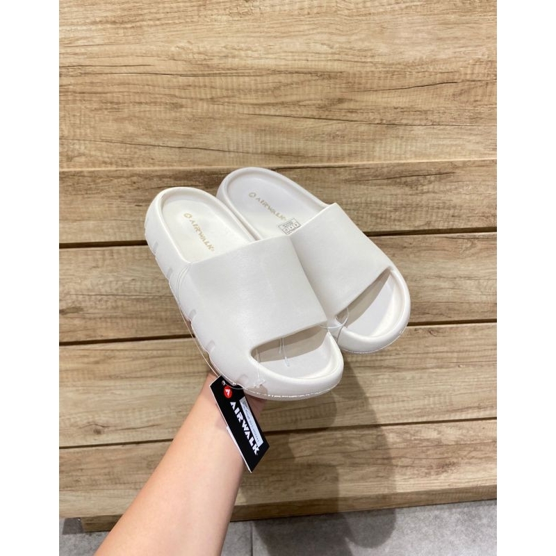 AIRWALK sandal slip on karet cewek size 36-40
