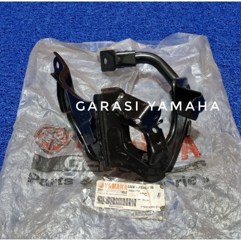 Braket tameng depan nouvo lele original yamaha bracket tameng breket tameng nouvo lele dudukan tamen