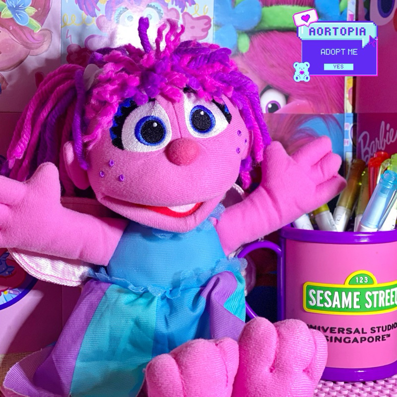 ABBY CADABBY ORIGINAL SESAME STREET HASBRO BONEKA ELEKTRIK ABBY CADABBY