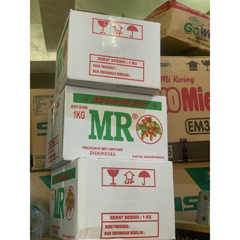 

EMPING MELINJO KEMASAN 1/2 , 1kg super premium original merk MR dan M2 Super