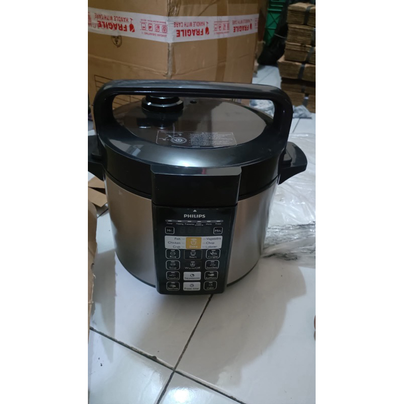 PHILIPS ELECTRIC PRESSURE COOKER HD2136 / HD 2136 PRESTO LISTRIK