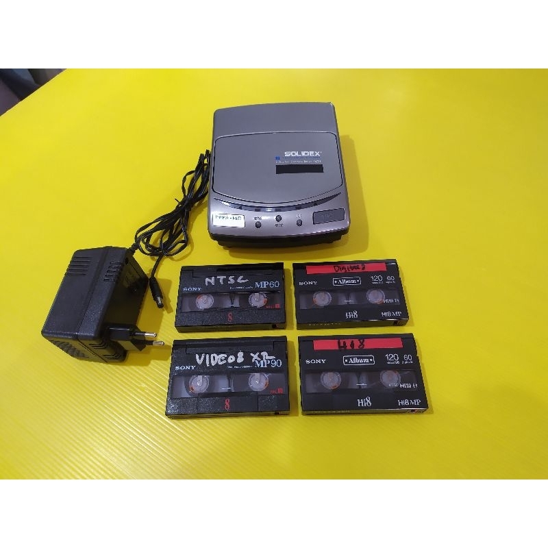 REWINDER KASET2 JADUL VIDEO8 Hi8 RETRO THN 1993 MENGHILANGKAN LENGKET