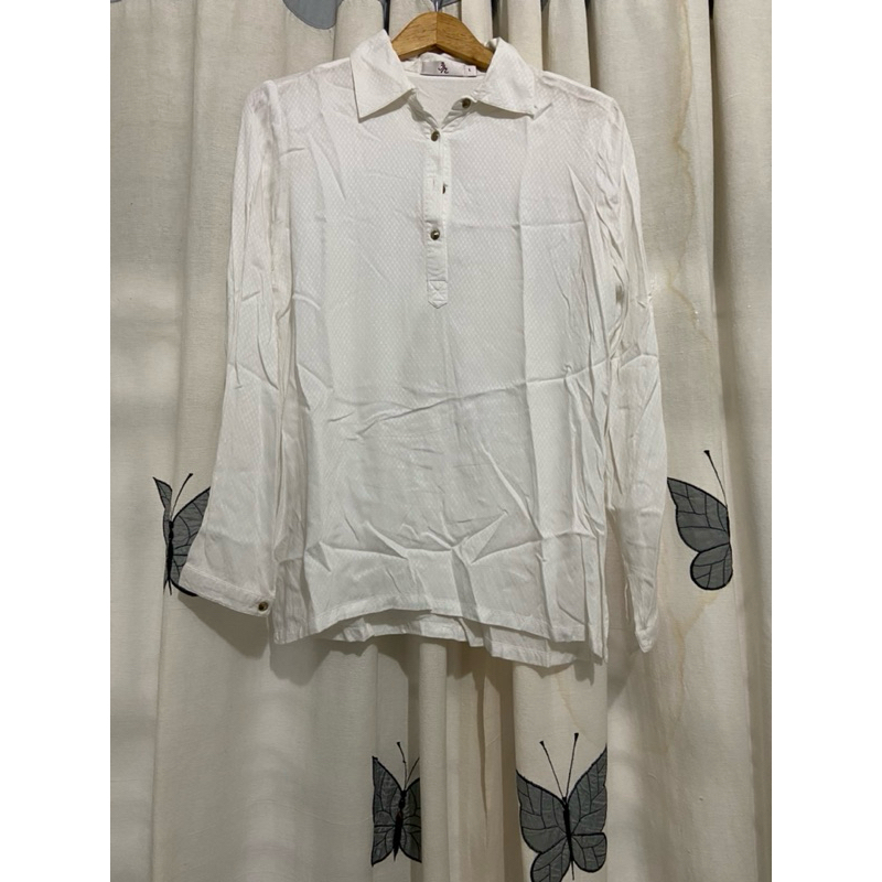 Kemeja putih wanita 3H produk matahari (preloved)