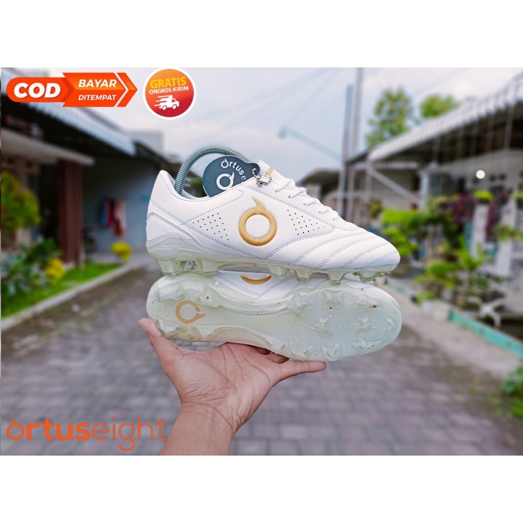 DISKON SEPATU BOLA ORTUSEIGHT FORTE CATALYST KULIT FULL JAHIT TERLARIS. SEPATU SEPAK BOLA MURAH LIGH