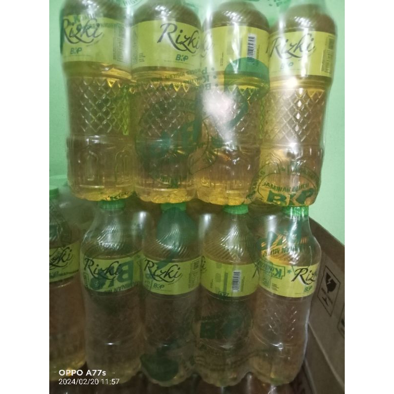 

Minyak Goreng Rizki 850ml Krat