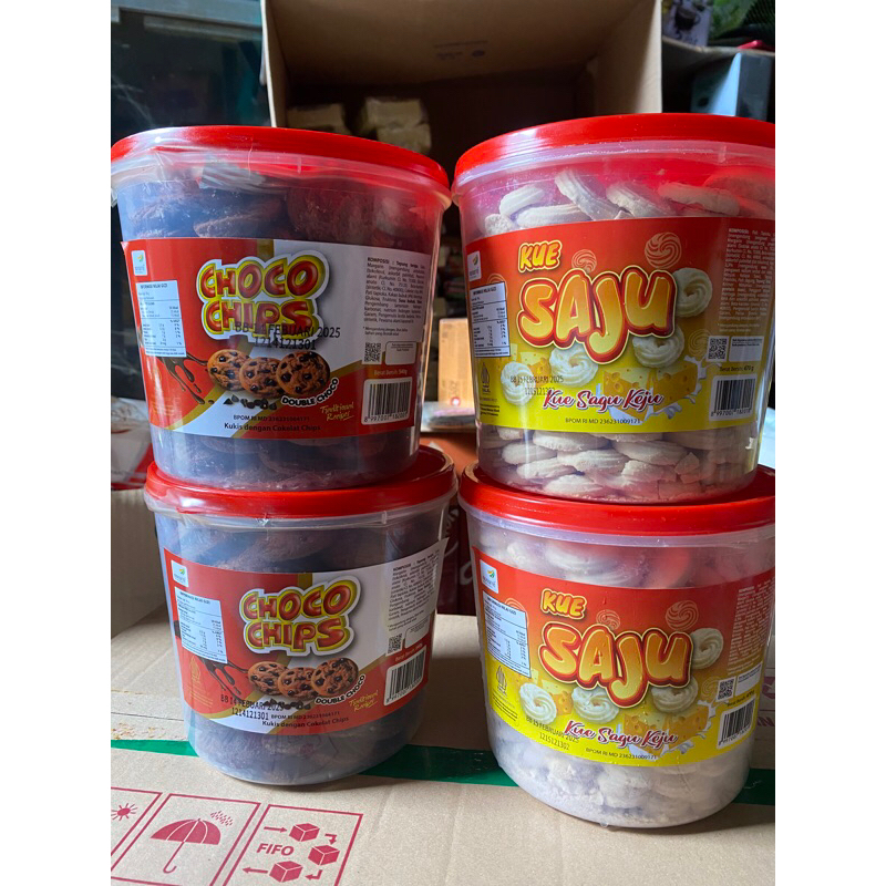 

Kue Choco Chips 1 Toples Isi Banyak 540gr