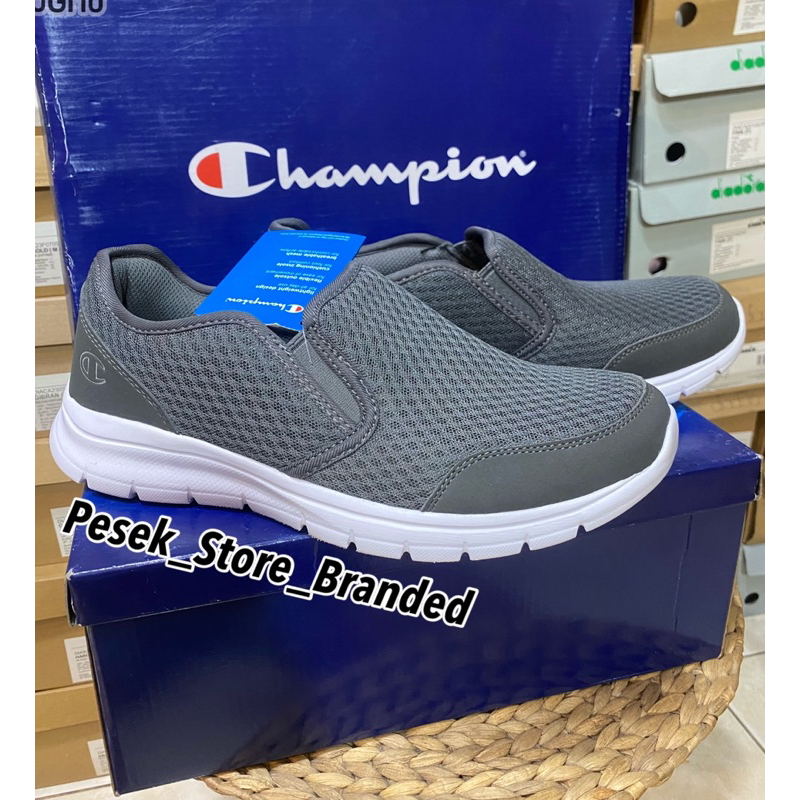 Sepatu champion pria warna grey model slip on original sale size 40,5 saja