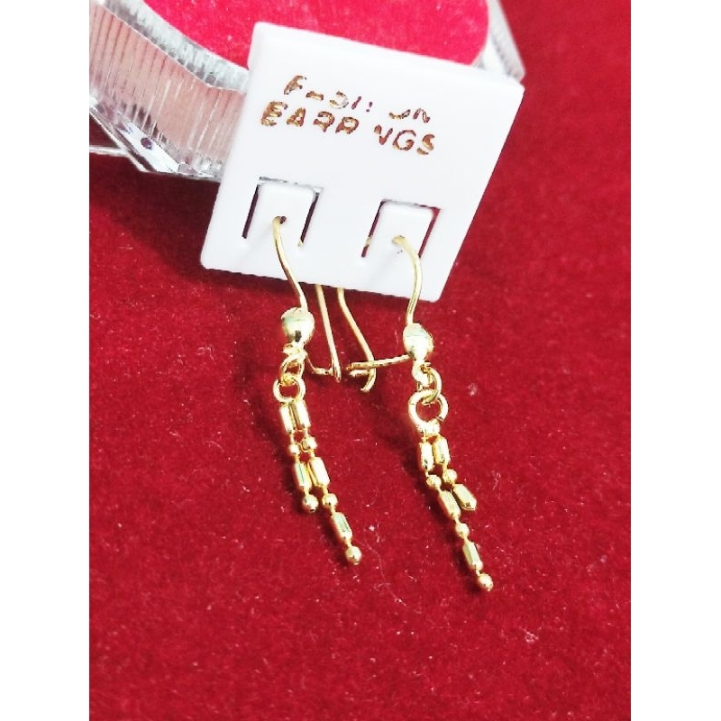 anting lapis emas permata ada bandulnya, anting lapis emas macam- macam model, anting titanium, anti