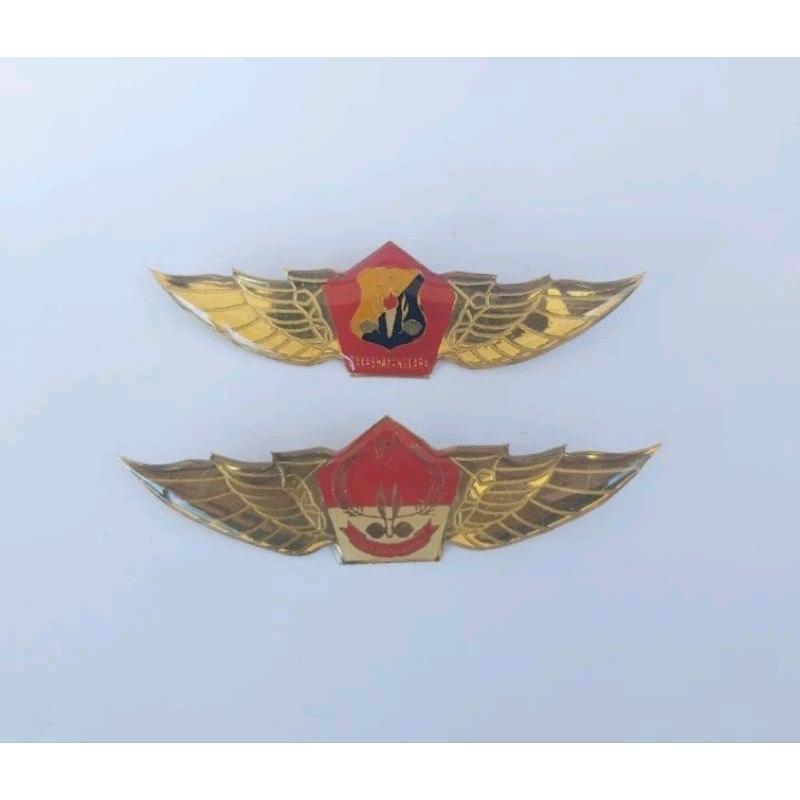 Wing Saka Bahayangkara / Wing Saka Wira Kartika Kuningan Lapis Resin