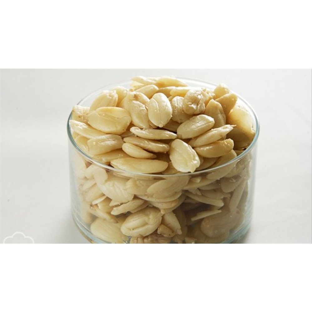 

Kacang Kenari Kupas (1 Kg) / Pili Nut / Canarium Indicum / Galip Nuts / Ngali nut