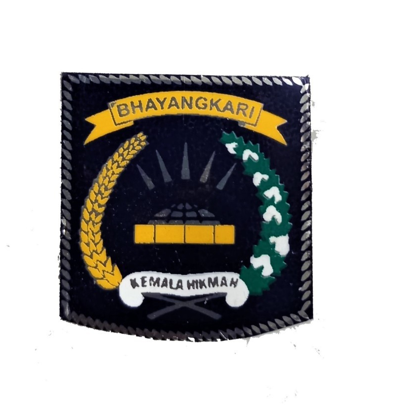 Pin Bhayangkari peniti bahan Fiber