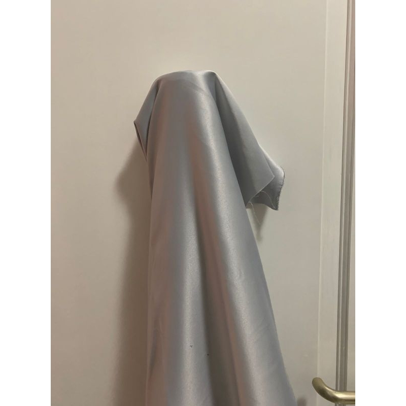 Kain Satin Velvet Premium Meteran Warna Abu Silver Bahan Furing Brukat Kebaya