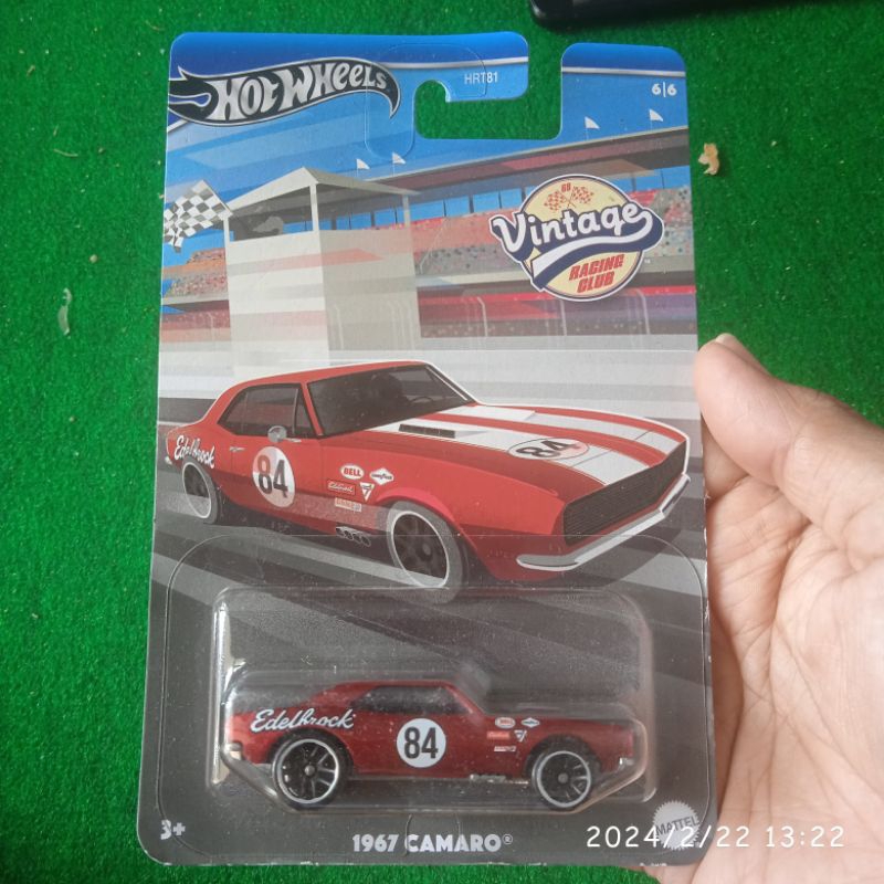 hot wheels 1967 Camaro vintage racing club merah hotwheels 67 open